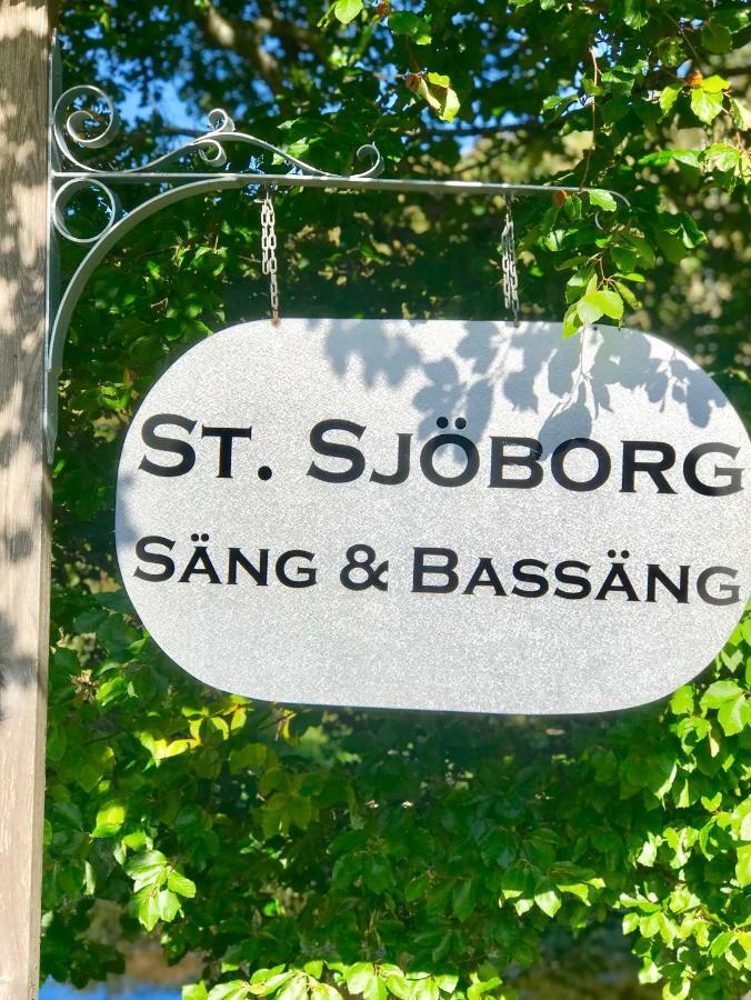 Sjoeborg Saeng & Bassaeng Bed & Breakfast Munka-Ljungby Exterior photo